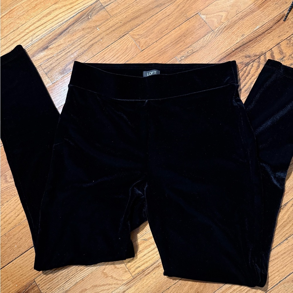 LOFT Black Velvet leggings